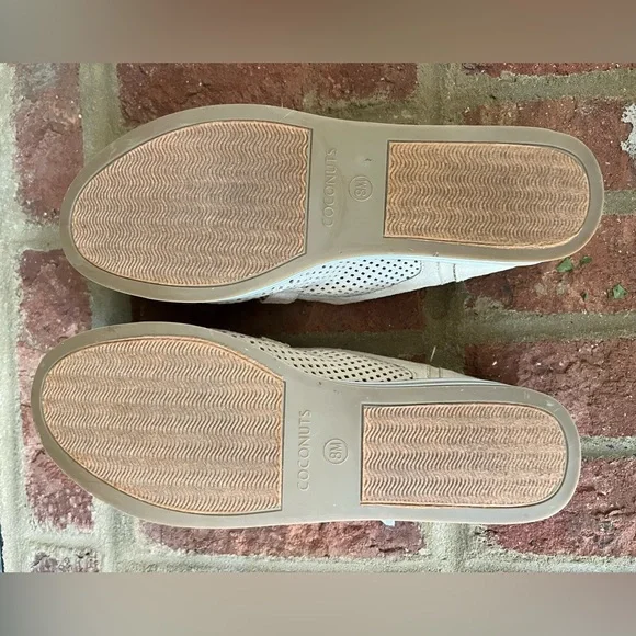 Coconuts Minnie Platform Loafer Mules by Matisse, size 8 - Picture 7 of 10